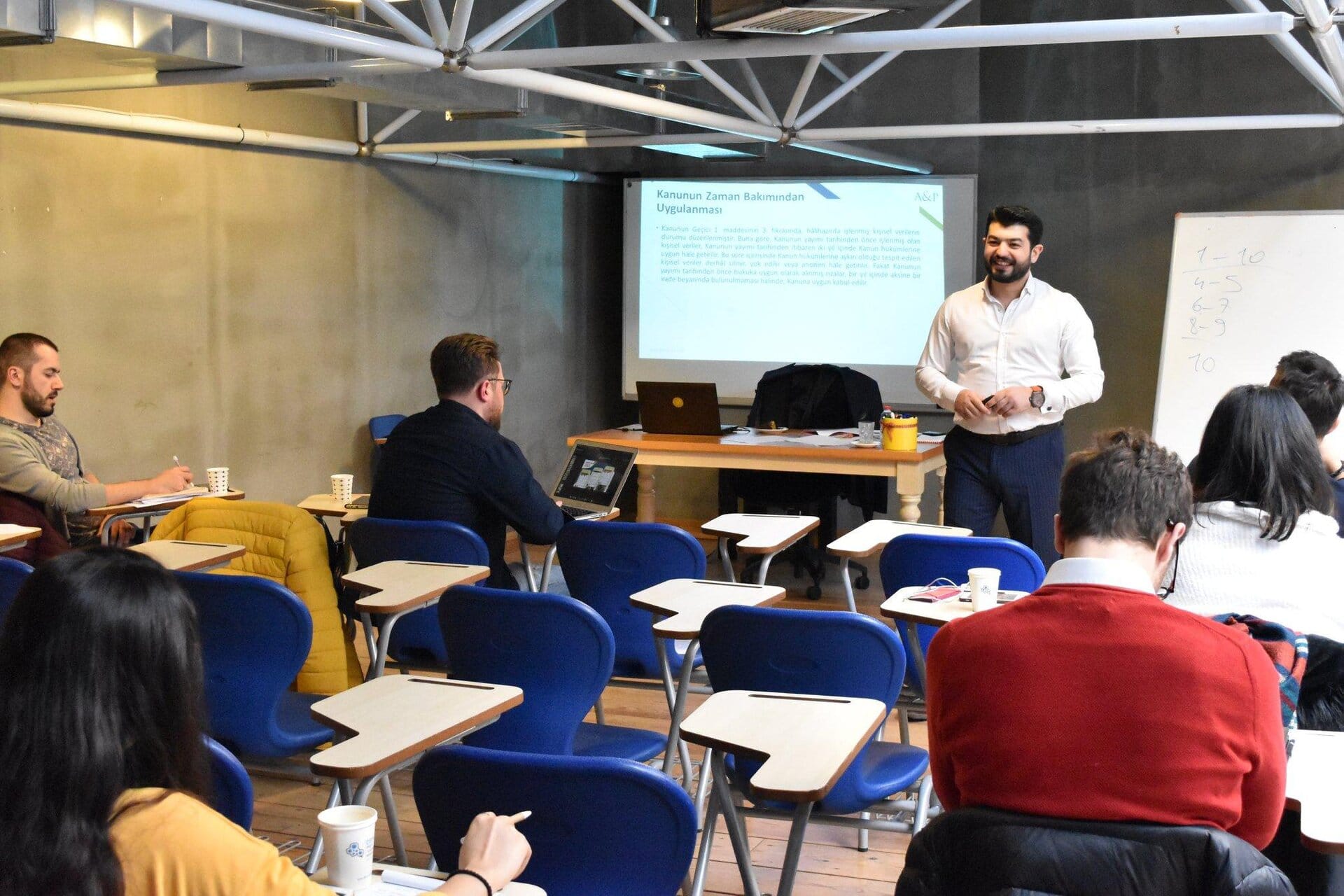 Bilişim Hukuku Eğitimi