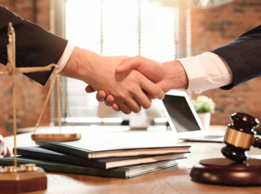 İş Kurarken Hukuki ve Yasal Süreçler