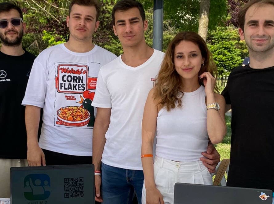 Sorunları sosyal sorumluluk projesine dönüştüren uygulama